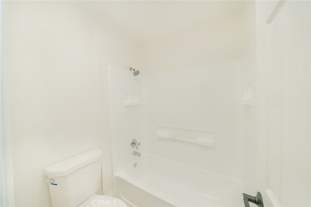 2450 San Gabriel Way 106