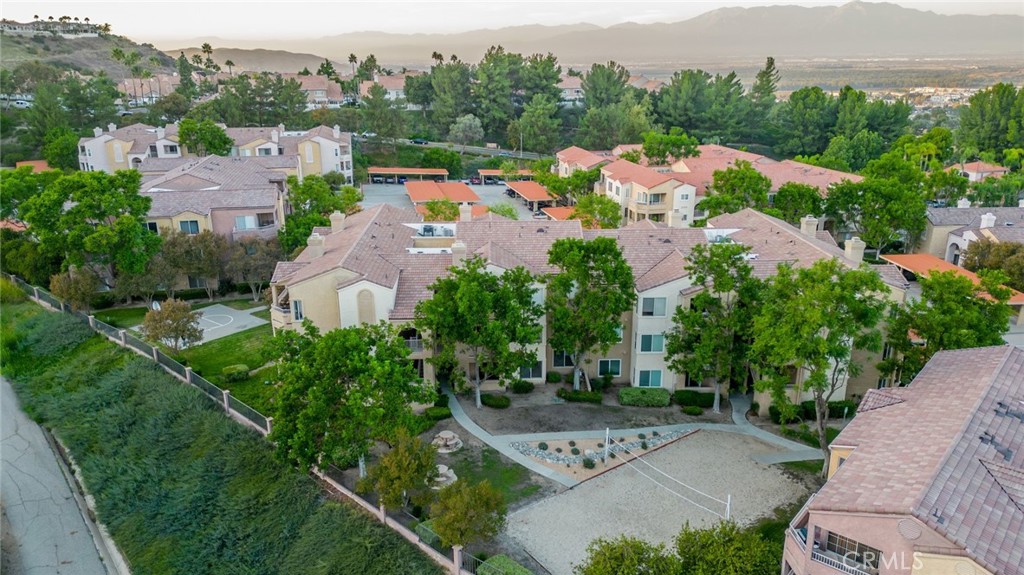 2450 San Gabriel Way 106