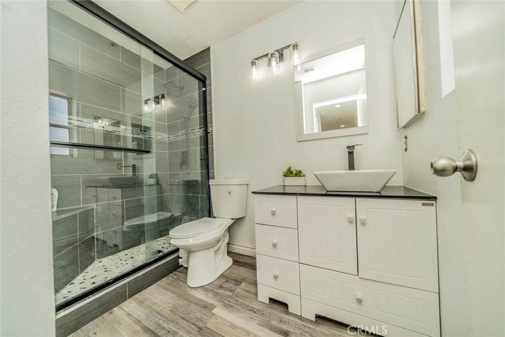 16459 Applegate Drive