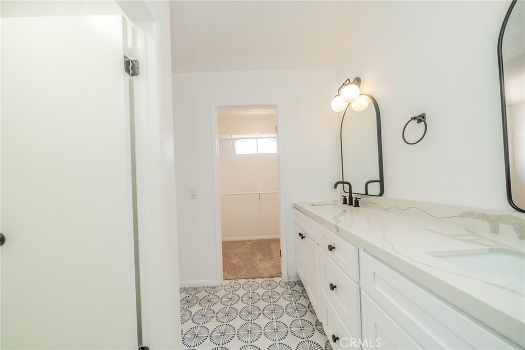 6192 Smokey Hill Lane