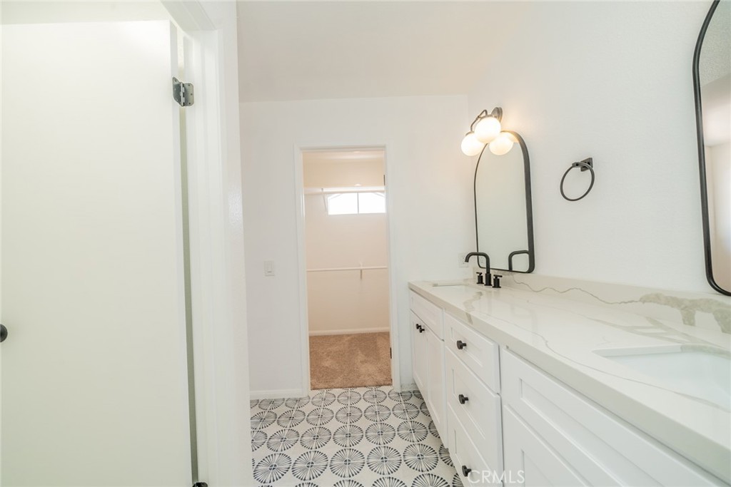 6192 Smokey Hill Lane