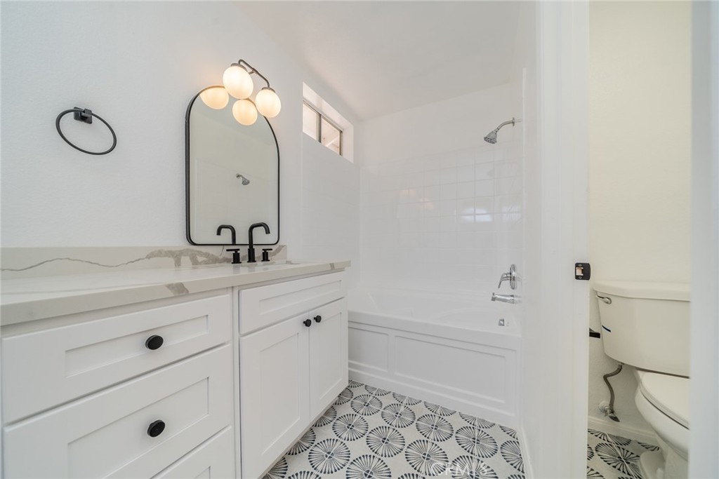 6192 Smokey Hill Lane