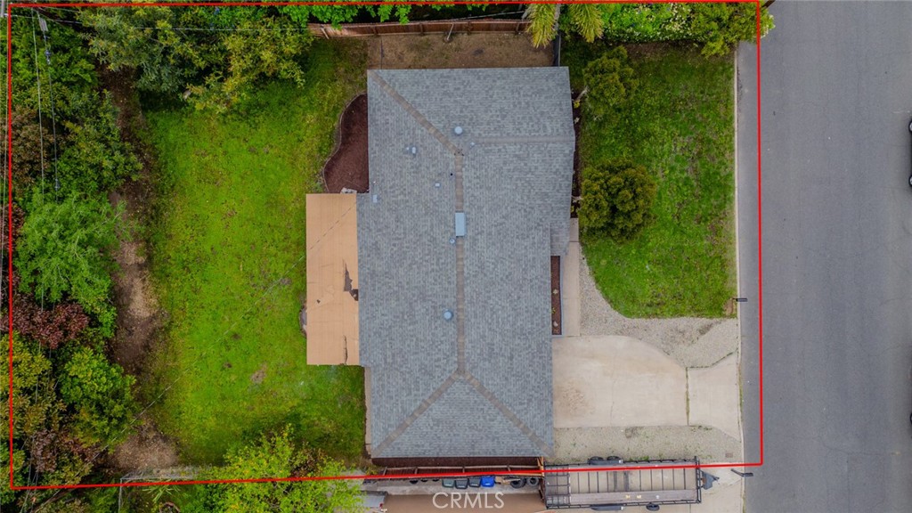 445 W Rosewood Street