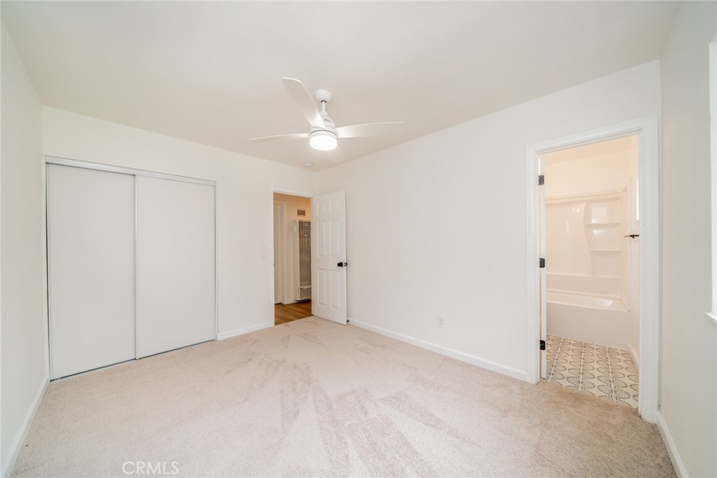 445 W Rosewood Street