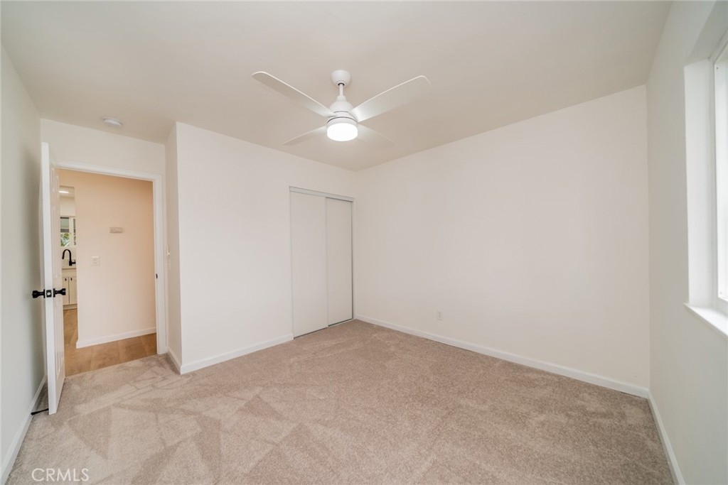 445 W Rosewood Street