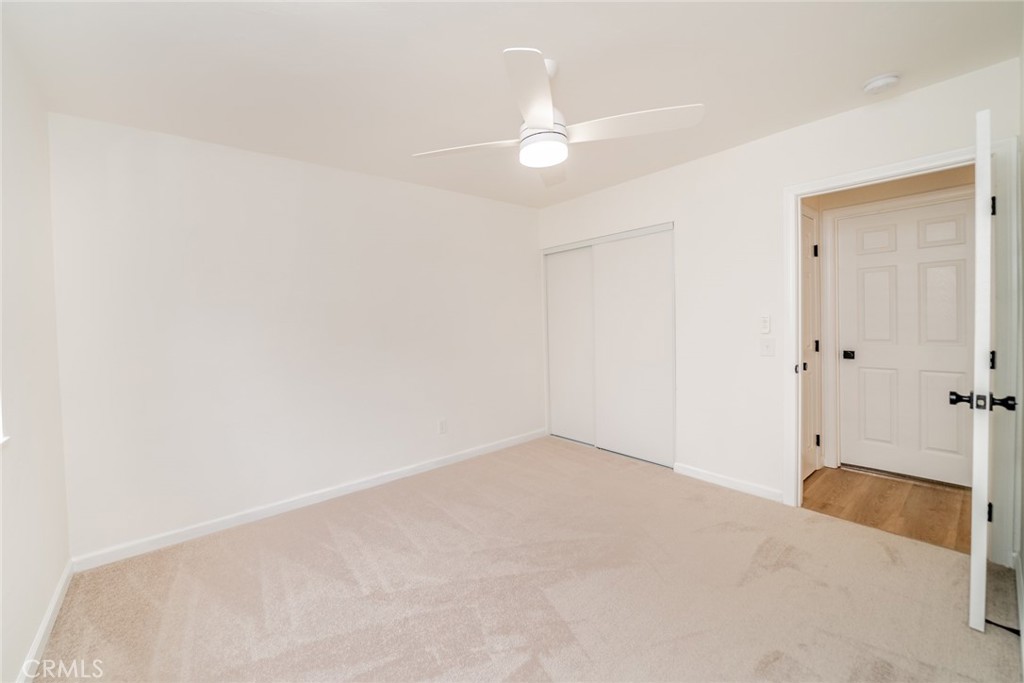 445 W Rosewood Street