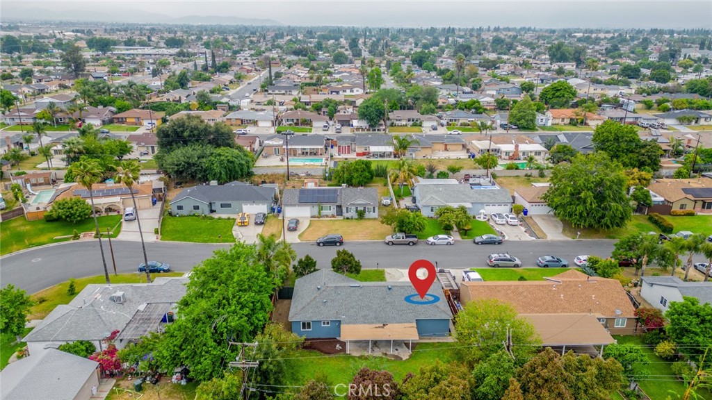 445 W Rosewood Street