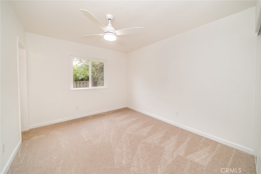 445 W Rosewood Street