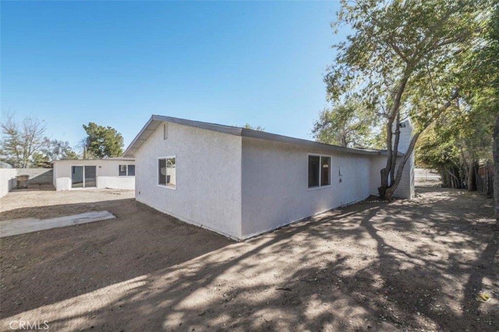 9558 Ponderosa Avenue