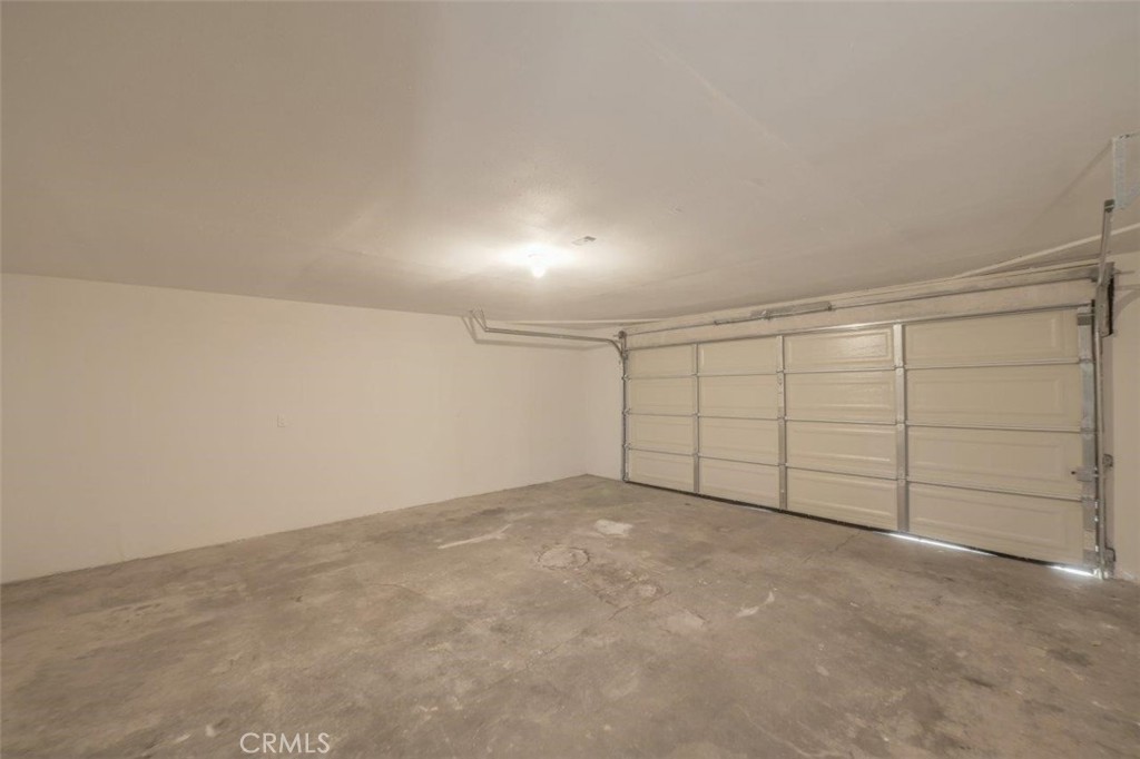 9558 Ponderosa Avenue