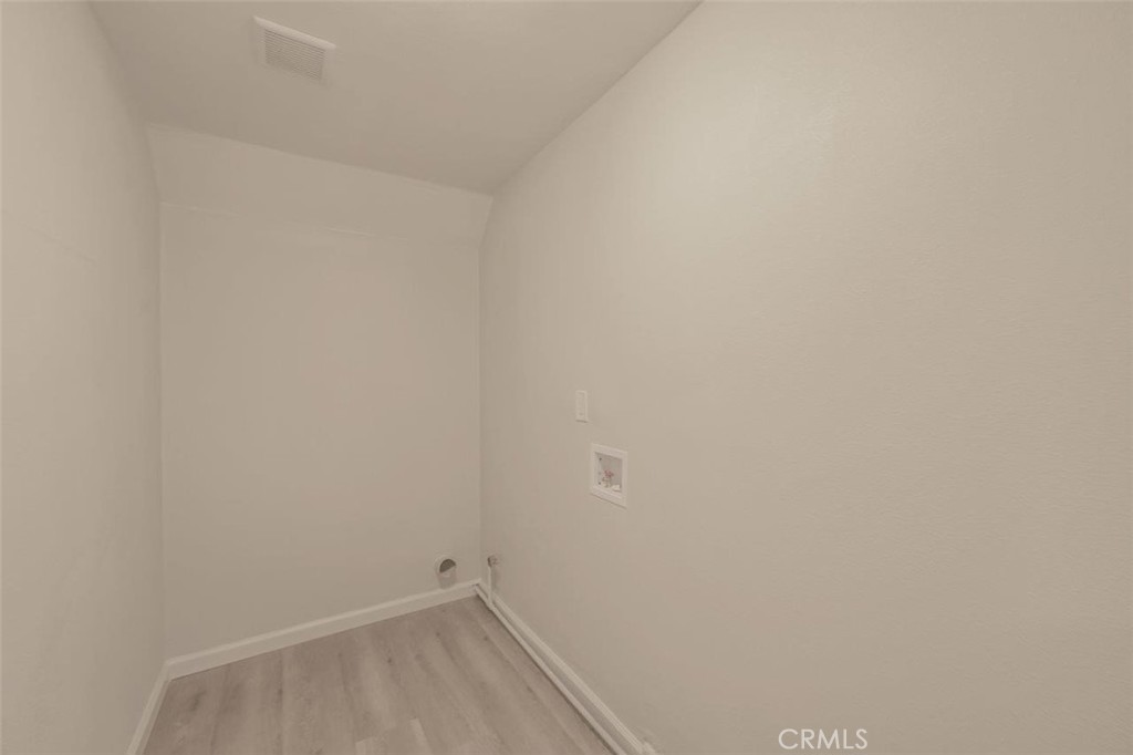 9558 Ponderosa Avenue