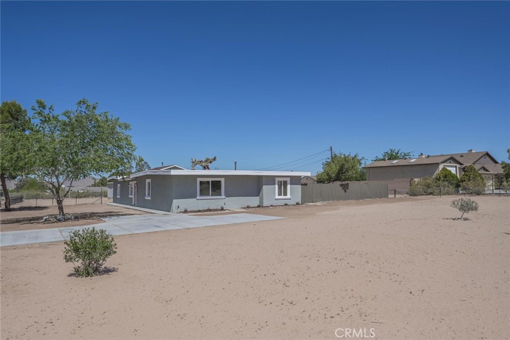 16762 Century Plant Road