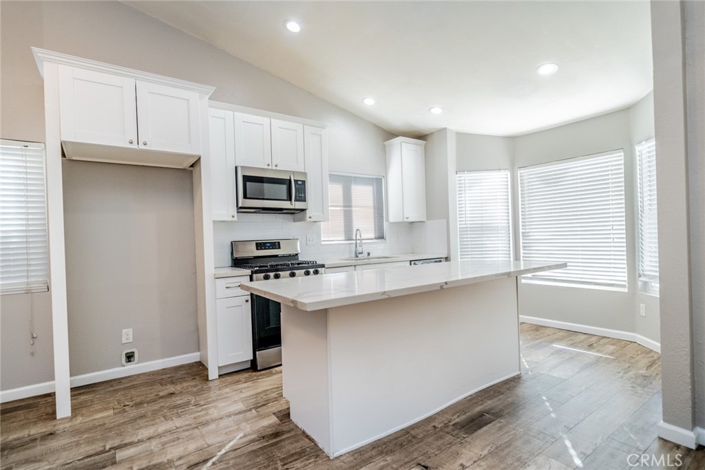 14079 El Camino Place