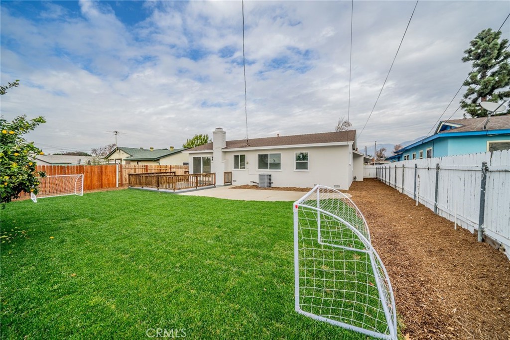 1353 W Harvard Place