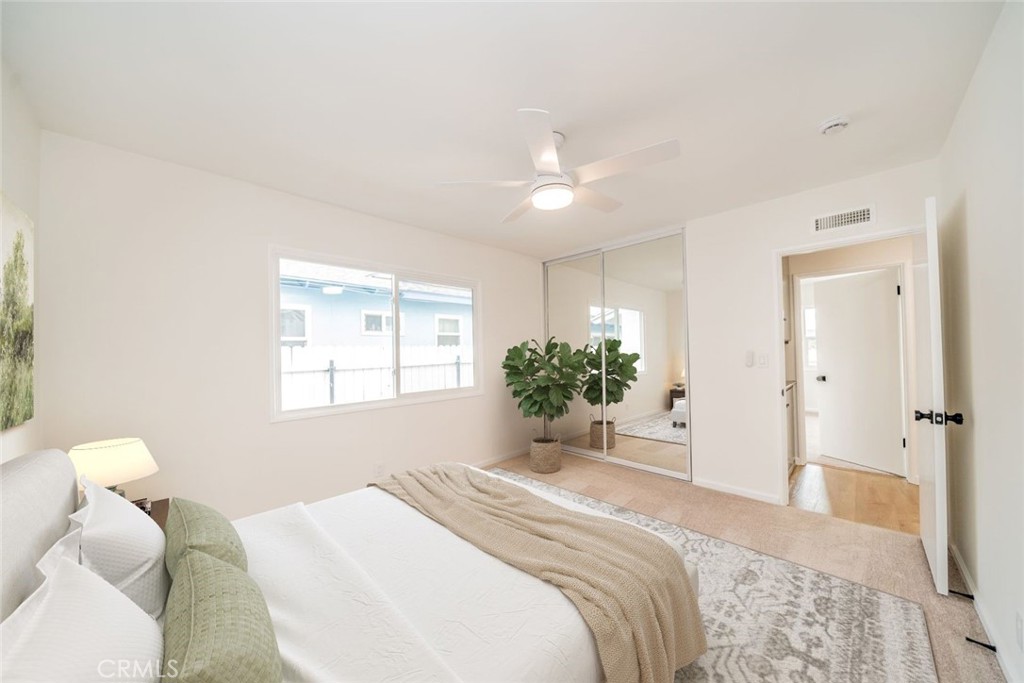 1353 W Harvard Place