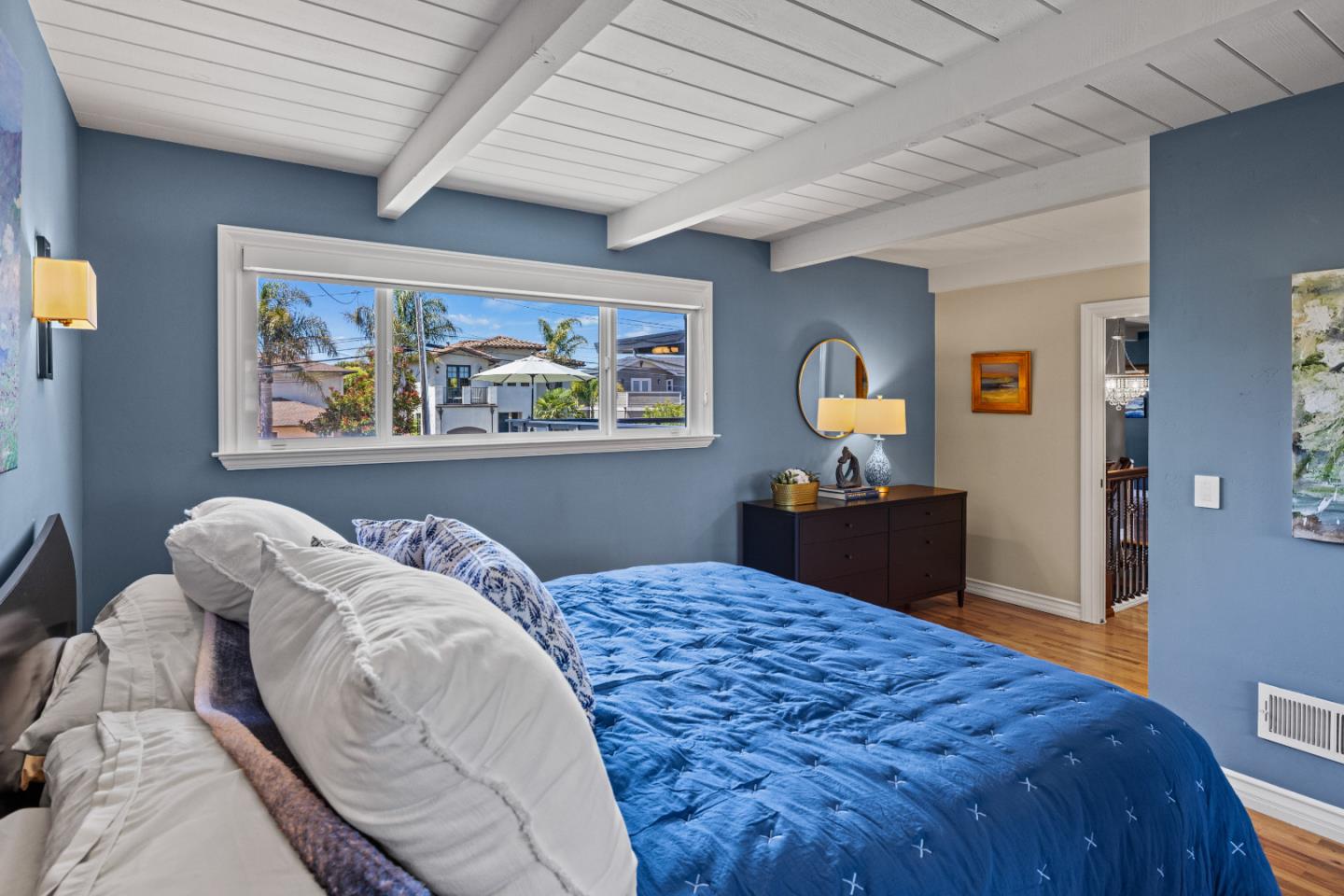 219 Martin DR