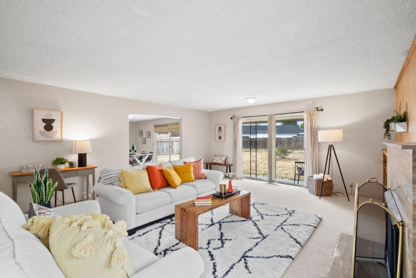 345 Green Valley RD
