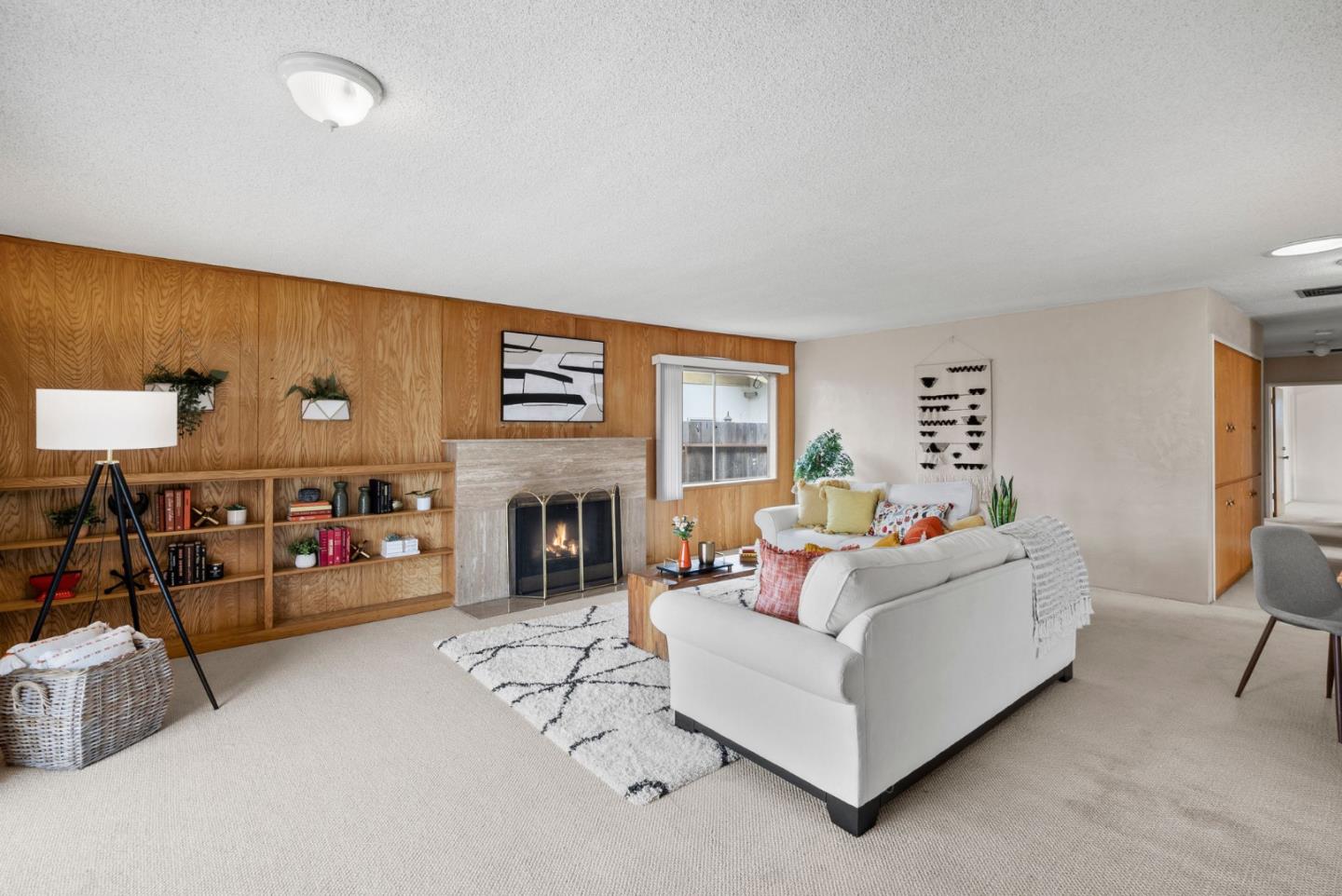 345 Green Valley RD