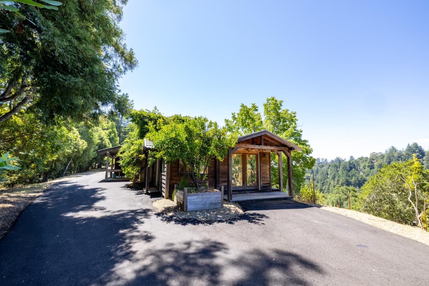 994 Laurel Grove DR