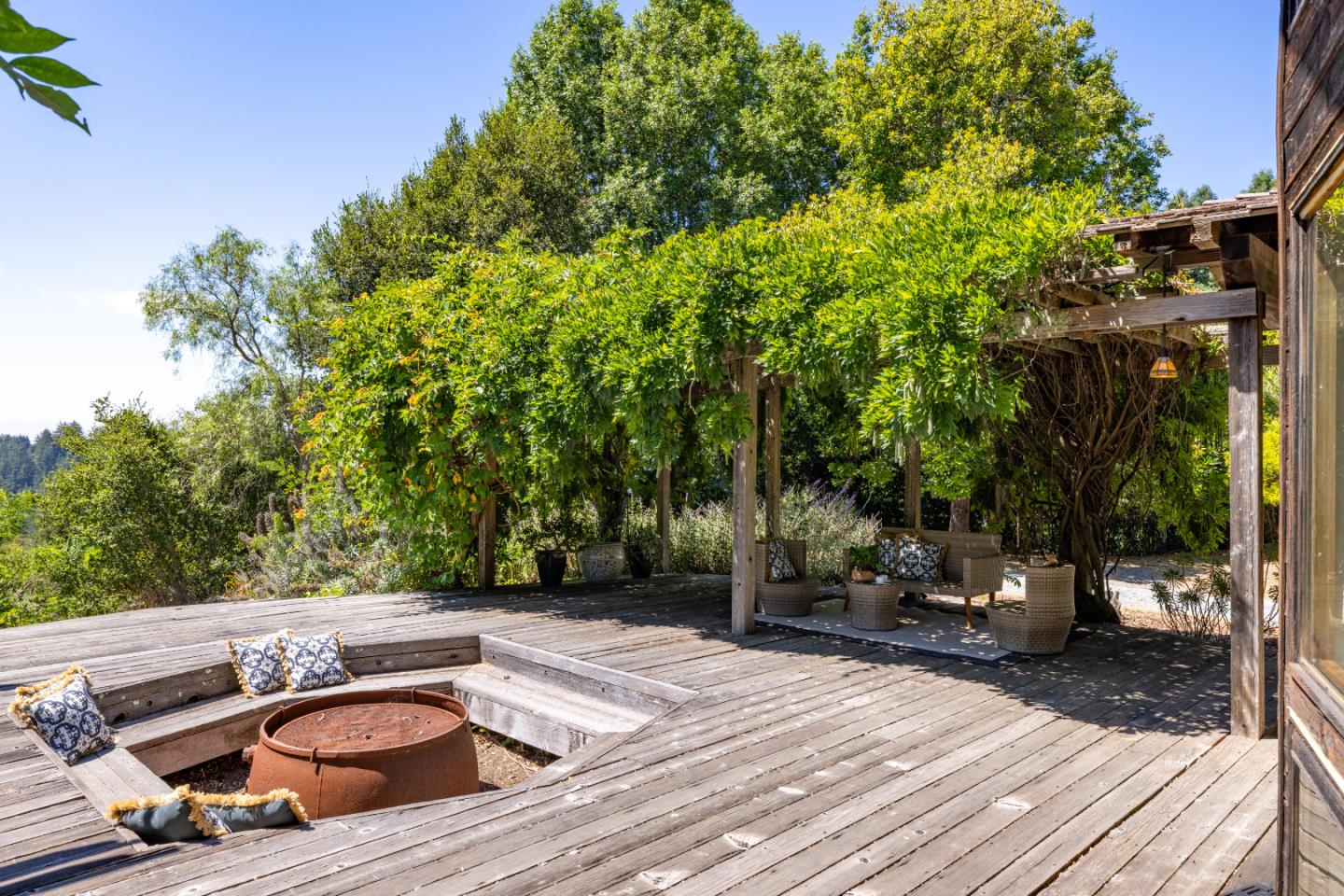 994 Laurel Grove DR