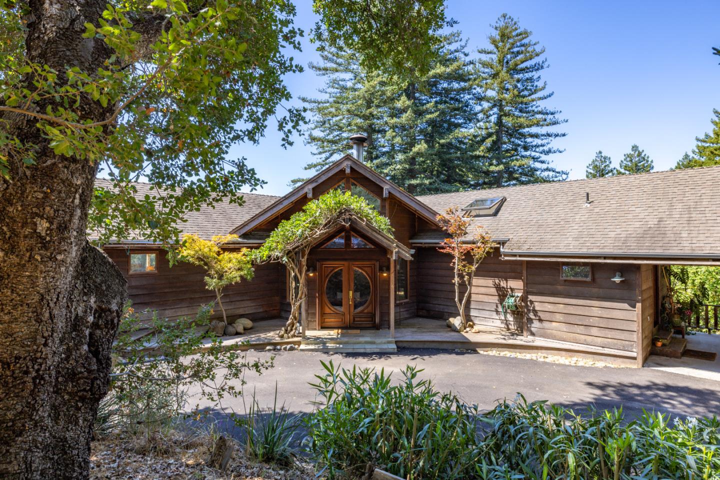 994 Laurel Grove DR