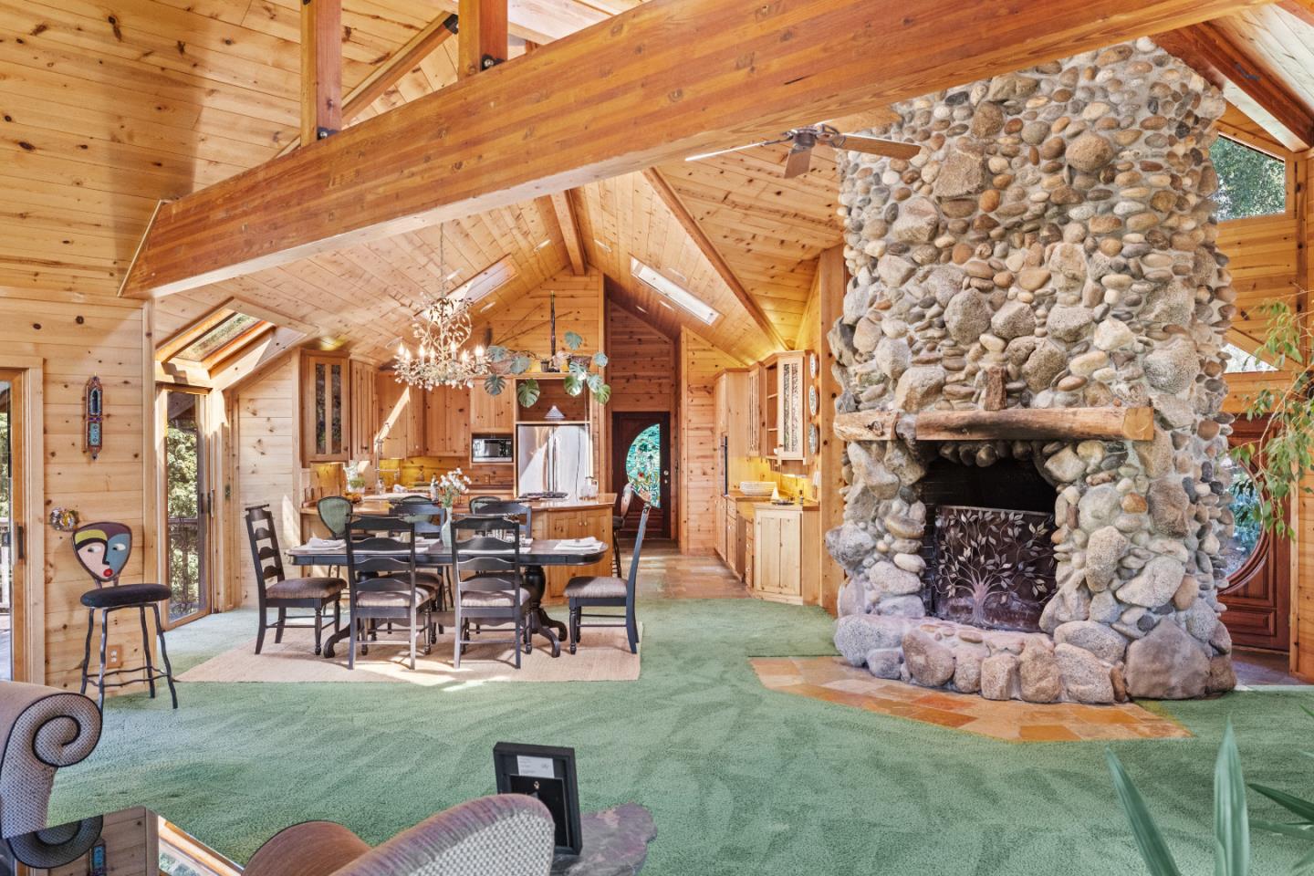 994 Laurel Grove DR