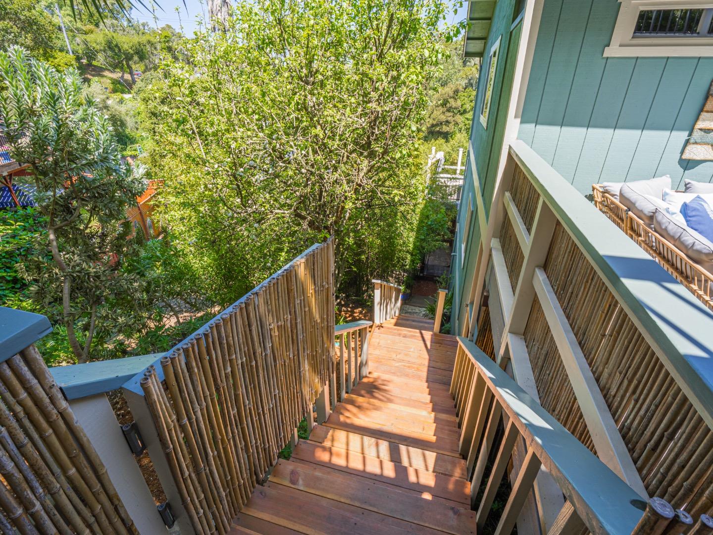 609 Encino Drive