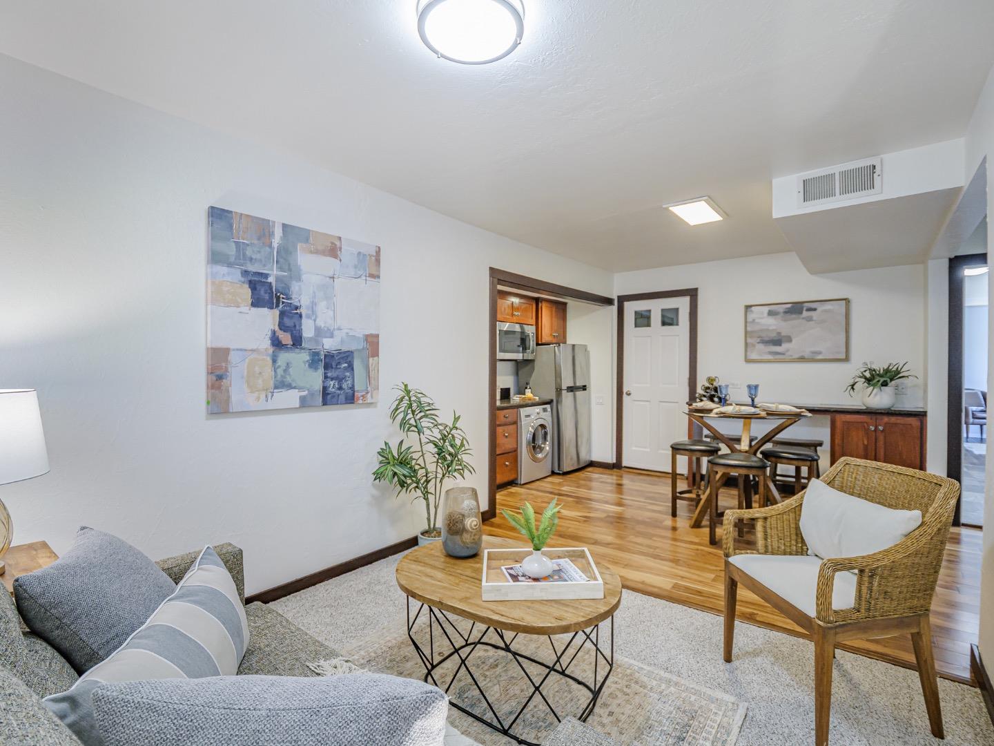 609 Encino Drive