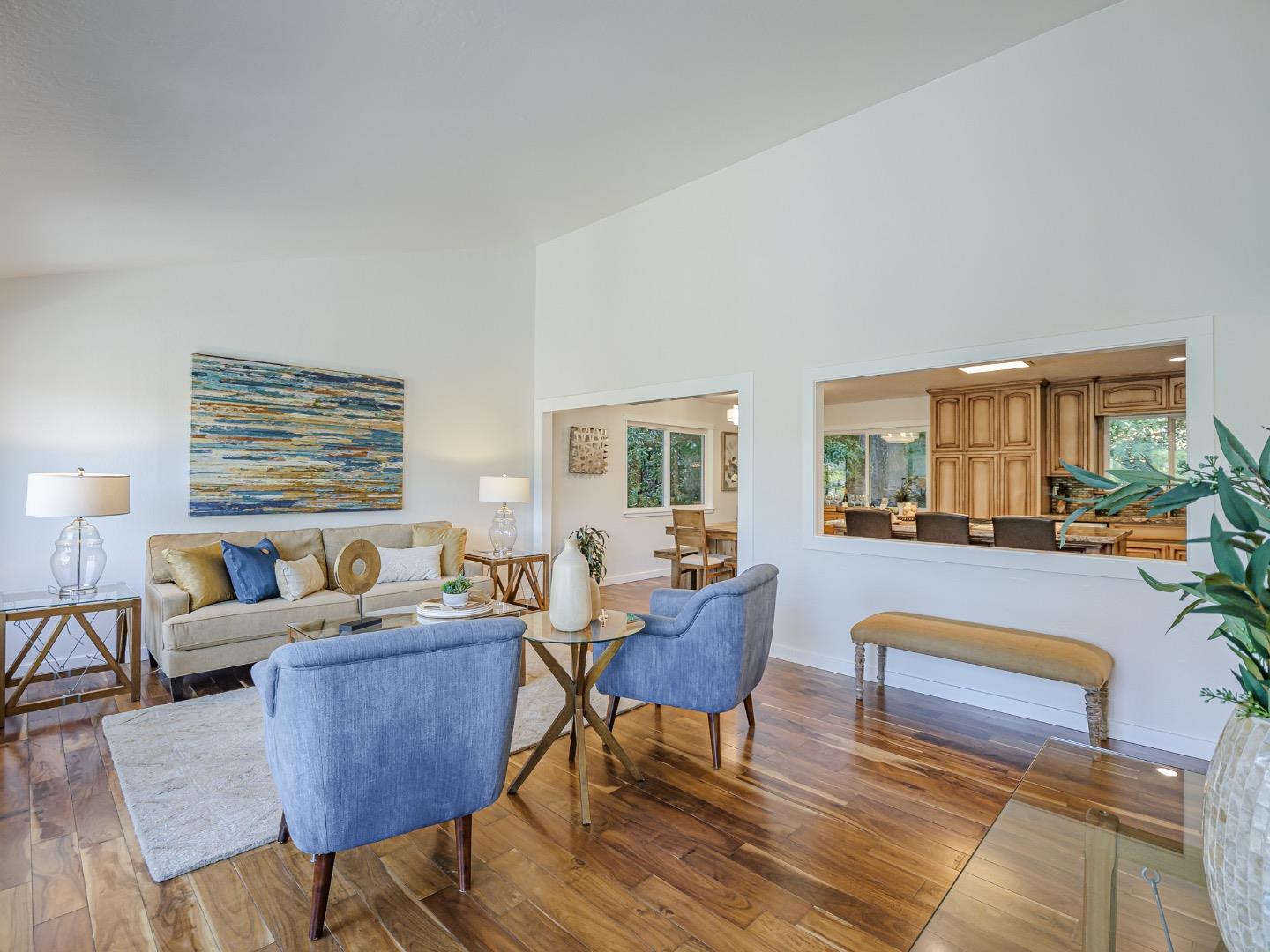 609 Encino Drive