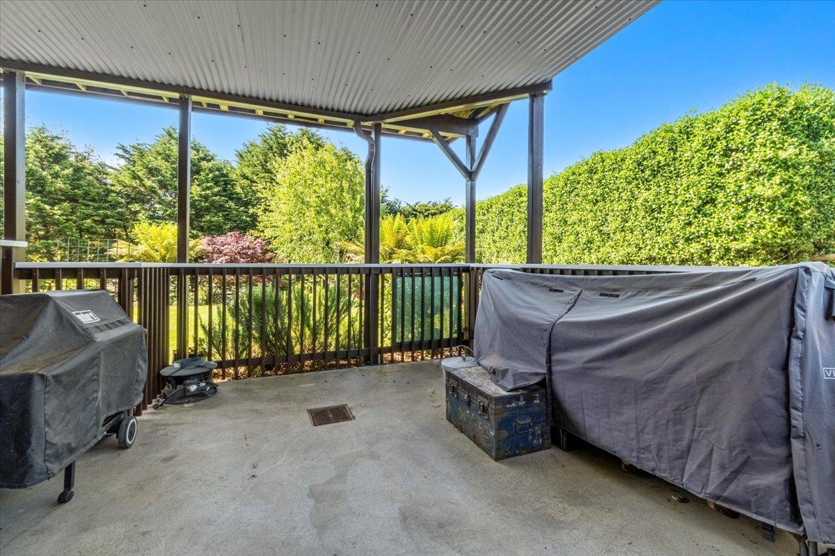 2220 Hewitt RD