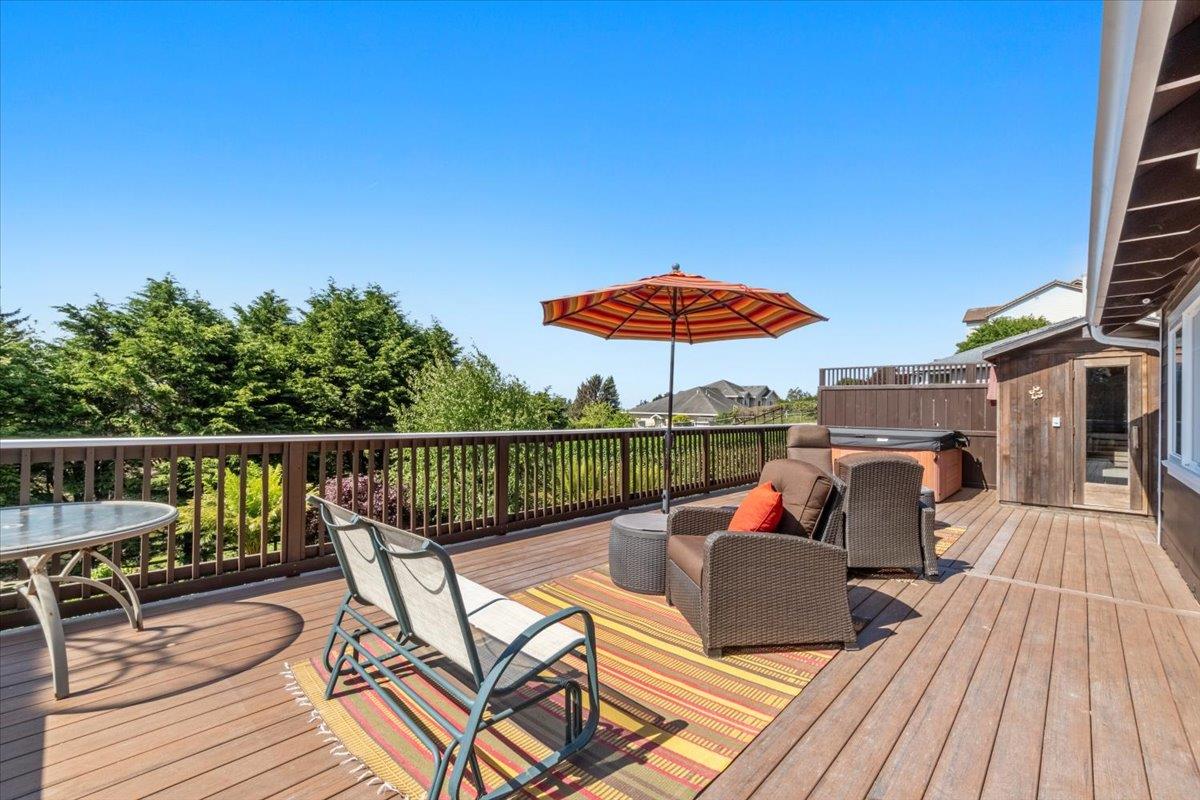 2220 Hewitt RD