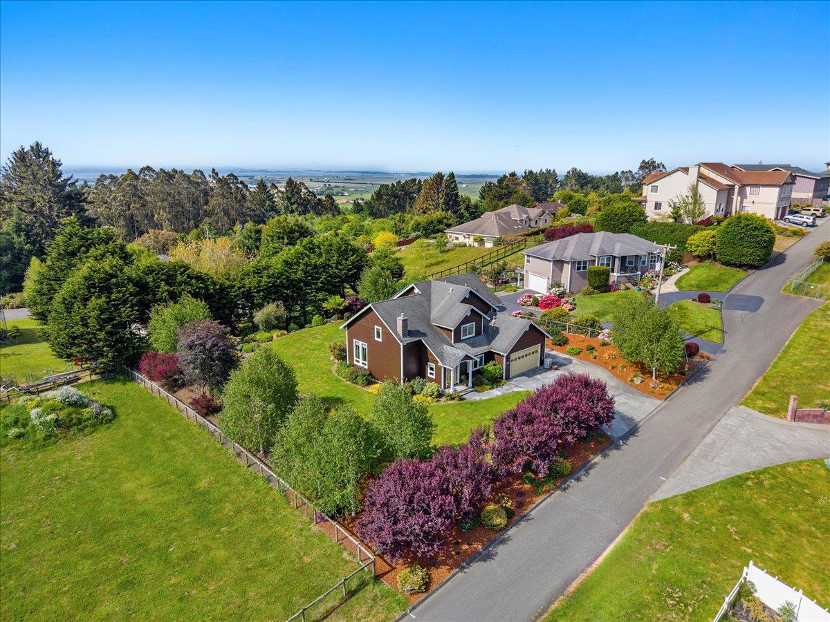 2220 Hewitt RD