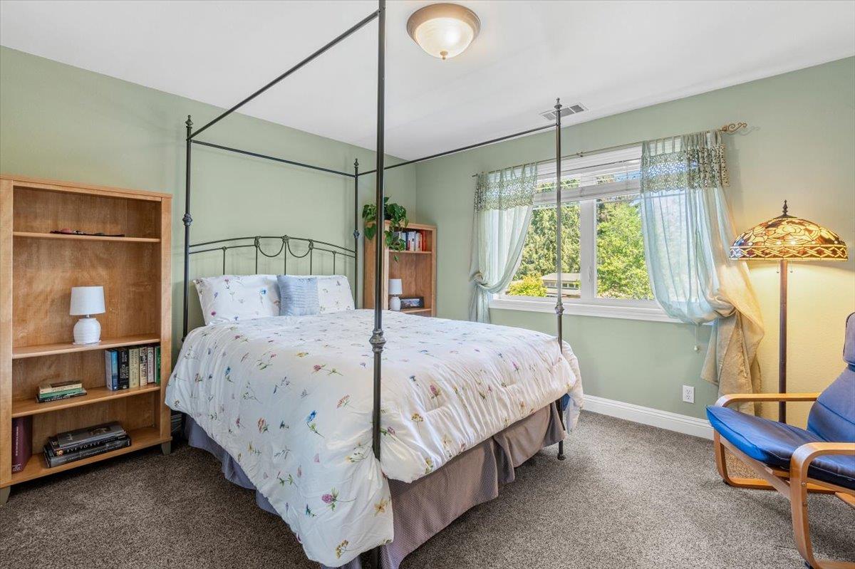 2220 Hewitt RD