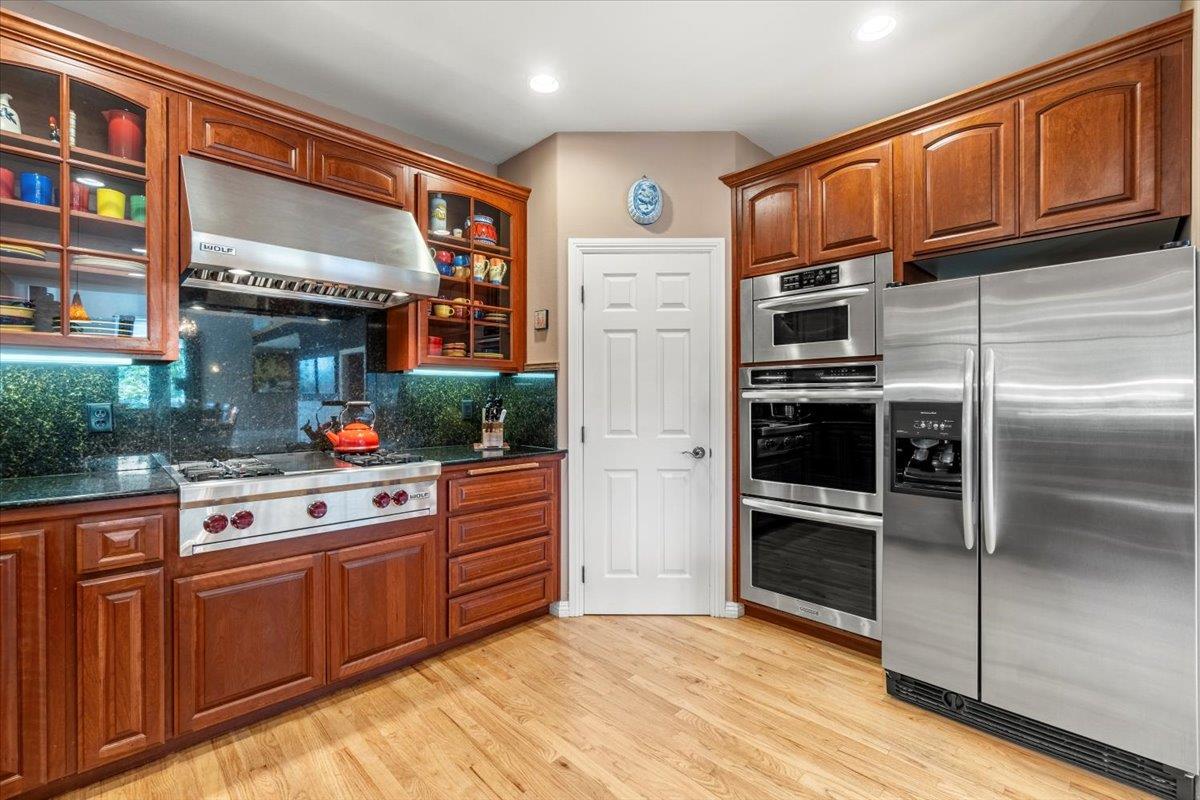 2220 Hewitt RD