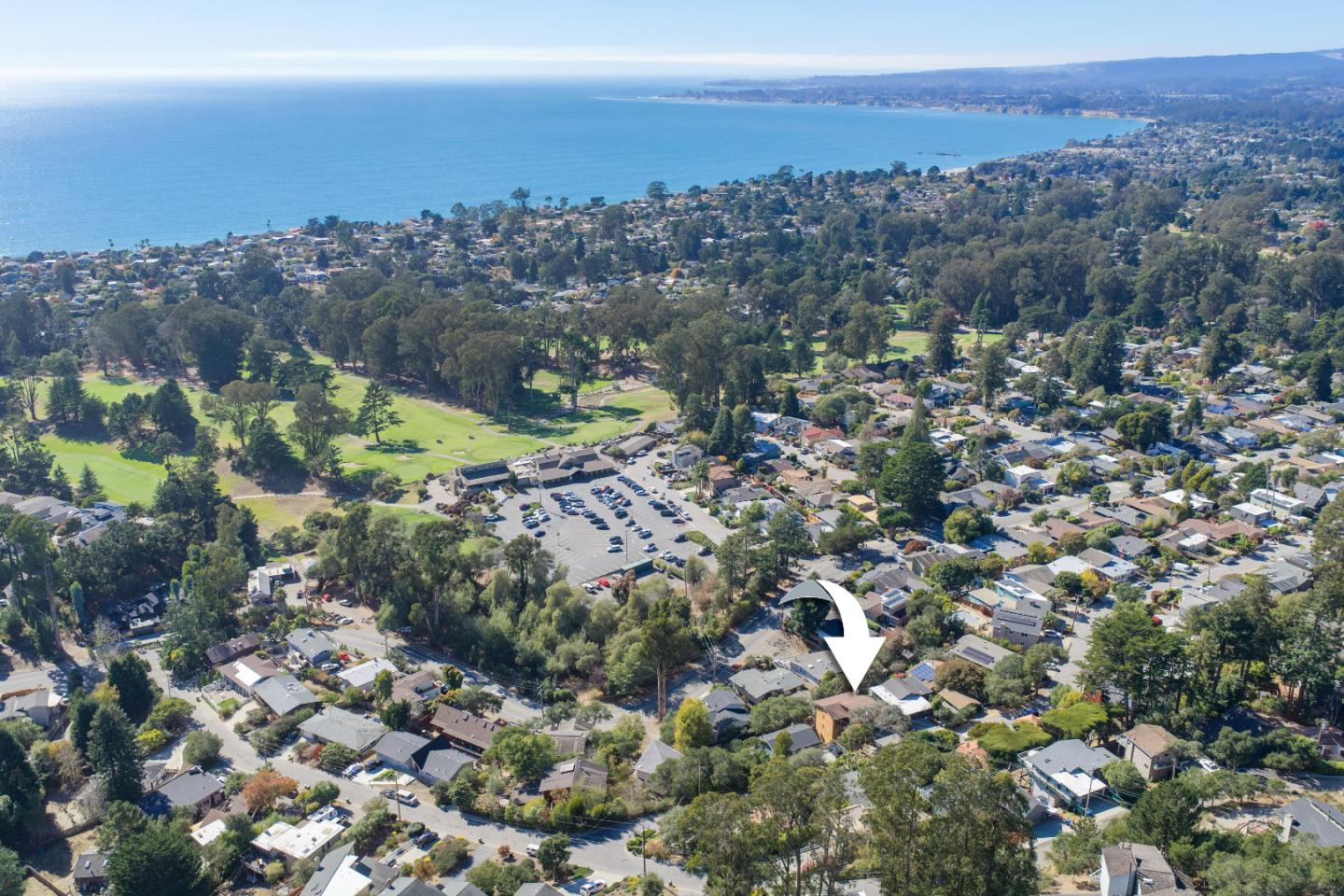 546 Monterey DR