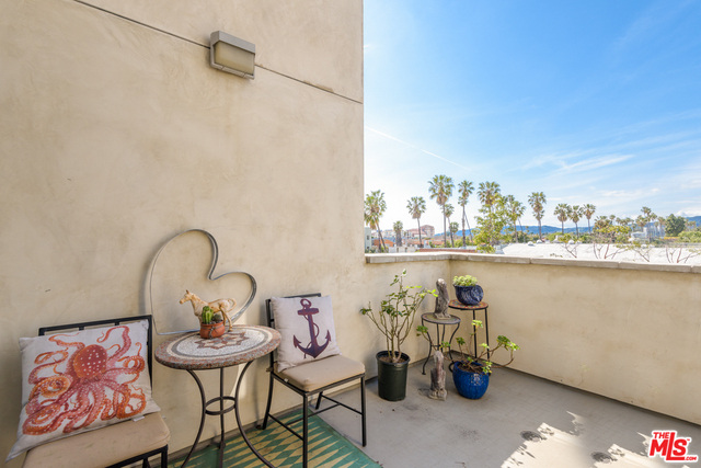 1912 Broadway #304