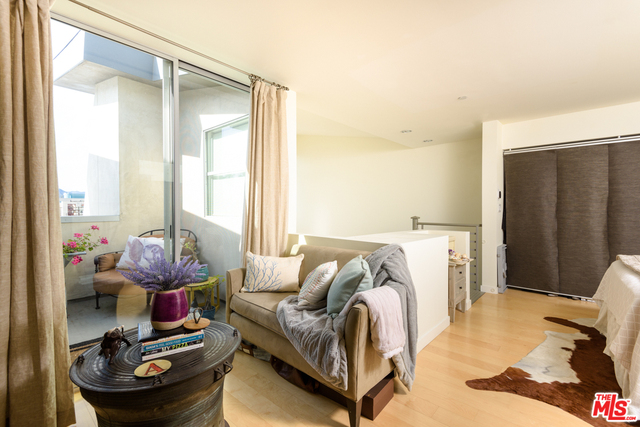1912 Broadway #304