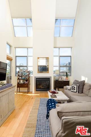 1912 Broadway #304