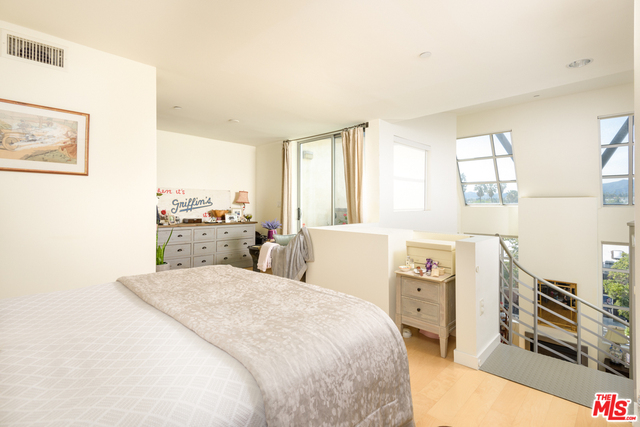 1912 Broadway #304