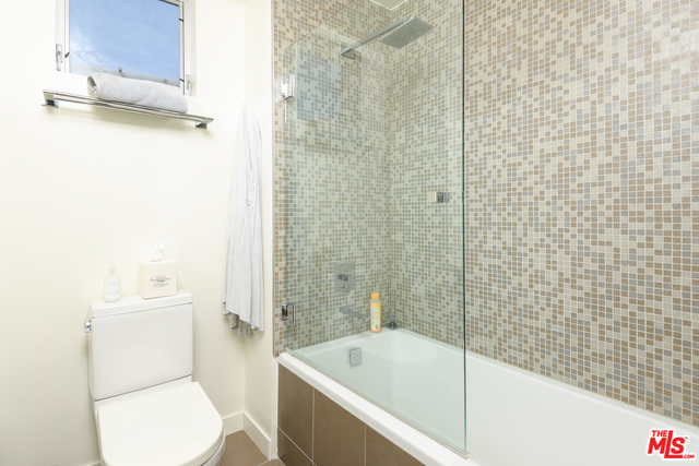 1912 Broadway #304