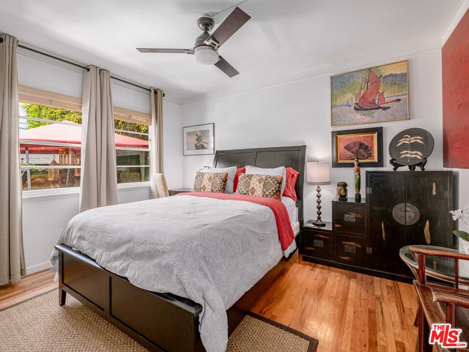 2511/2 3rd Ave