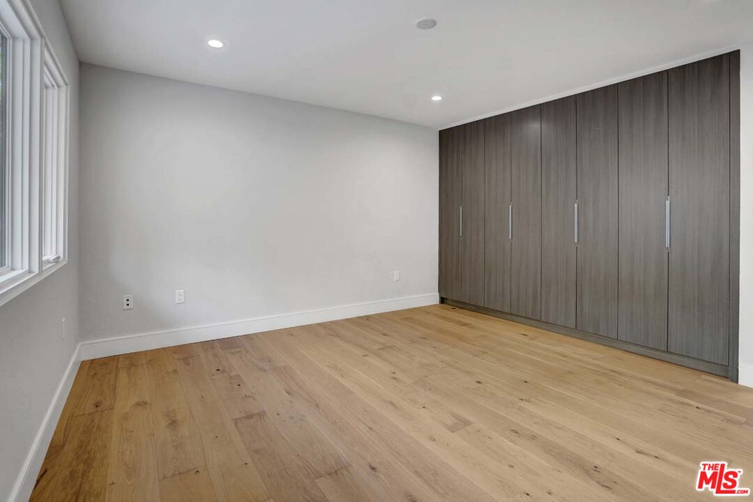 803 Teakwood Rd