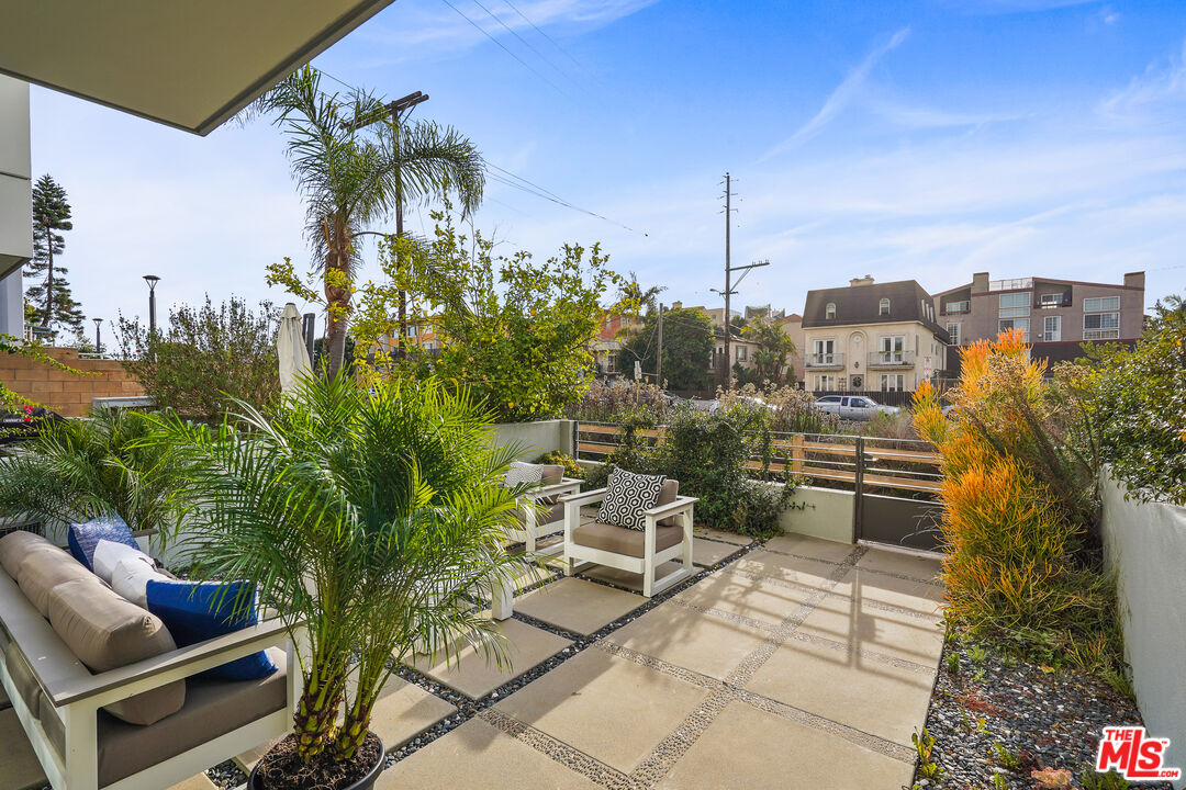 310 Washington Blvd Unit: 502