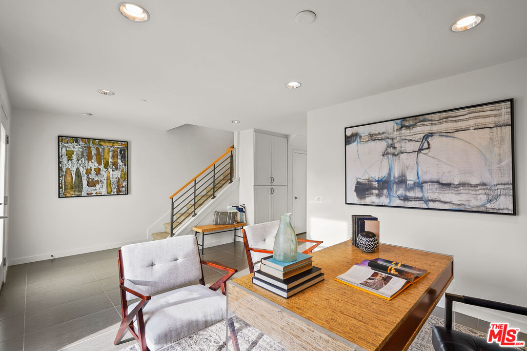 310 Washington Blvd Unit: 502