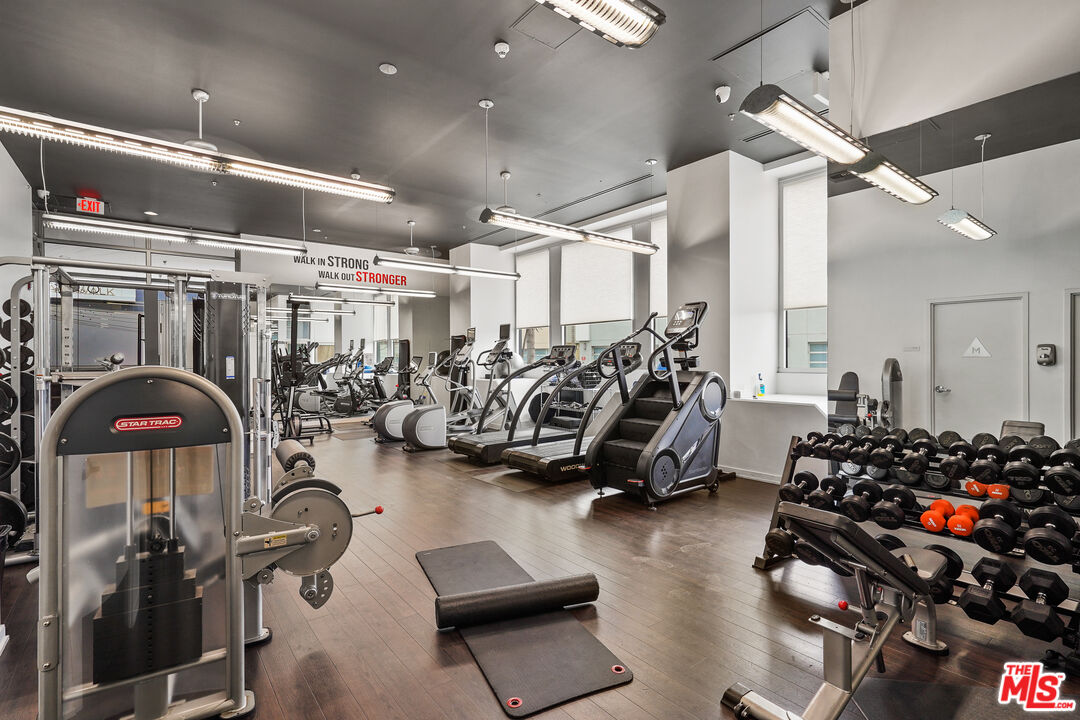 310 Washington Blvd Unit: 502