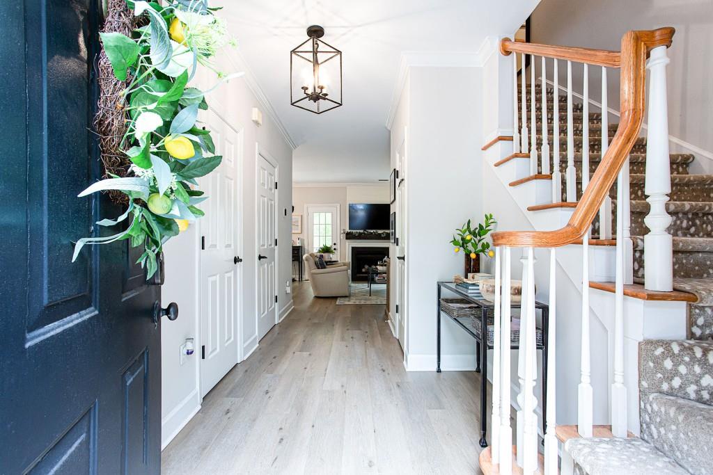 1160 Windsor Parkway Unit: 10
