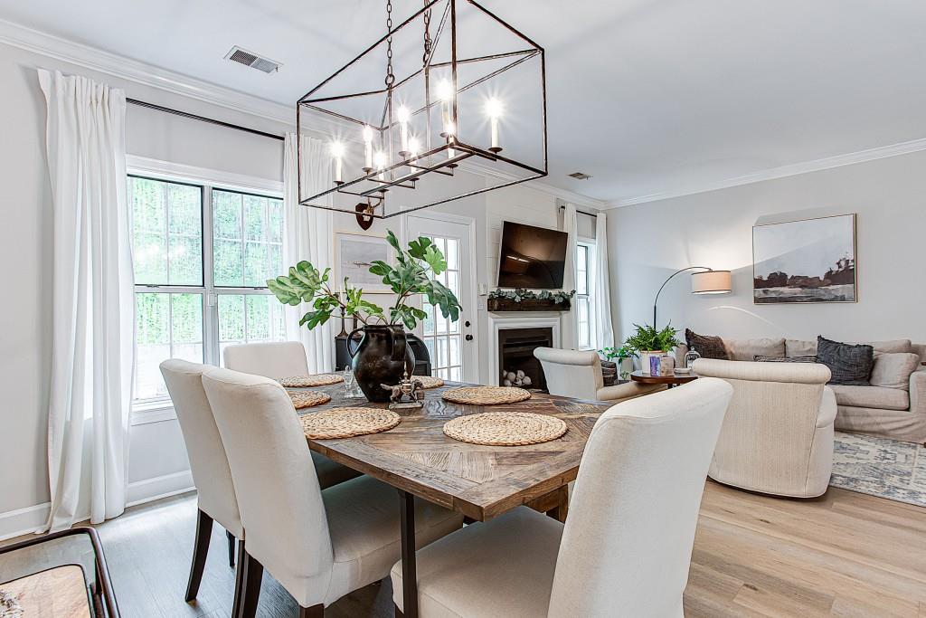 1160 Windsor Parkway Unit: 10