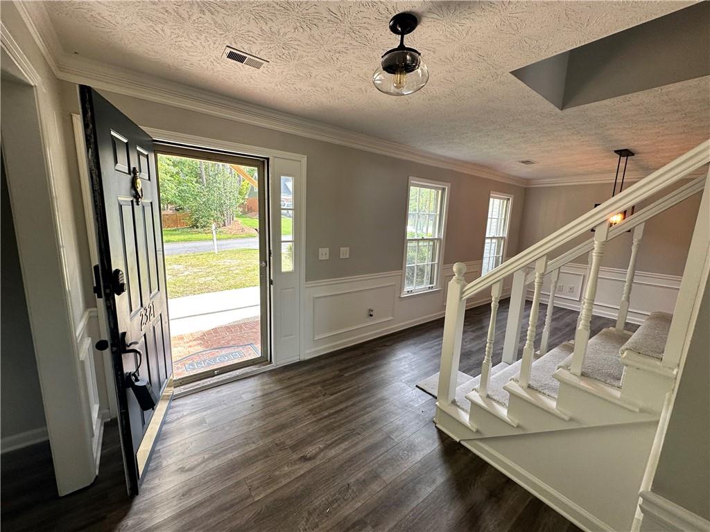 2321 Chestnut Springs Trail