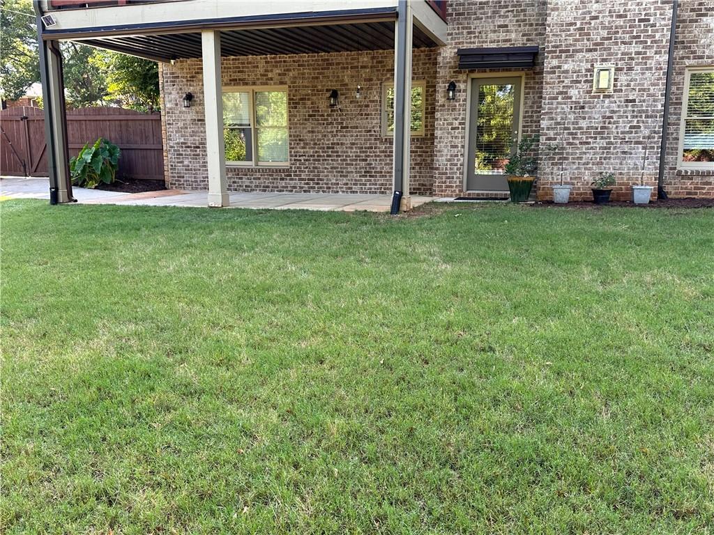 2290 Fairway Circle NE