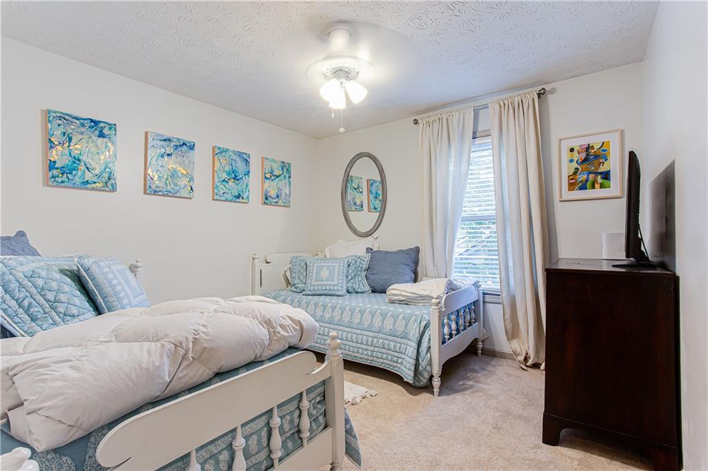 1114 Capital Club Circle NE